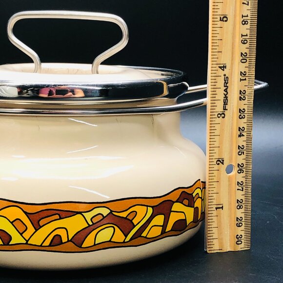 80s Siltal ITALY Beige Enamelware Fondue Pot with Lid by Designer O Cocini - Picture 9 of 10